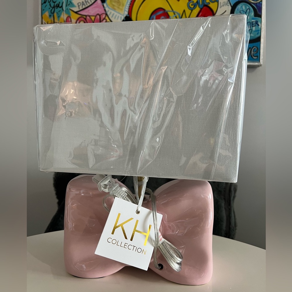 Viral KH Pink Bow 🎀 Lamp
